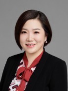 屠莉娅 照片