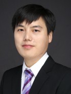 万灿 照片