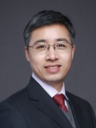 汪震 照片