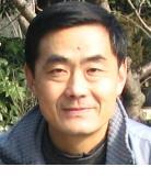 徐岱 照片
