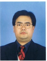 谢新宇 照片