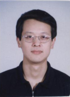严盛 照片