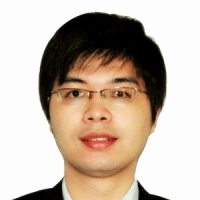 叶志 照片