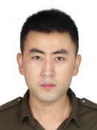 杨旸 照片