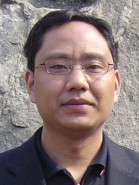 占秀安 照片