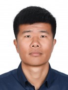 周振江 照片