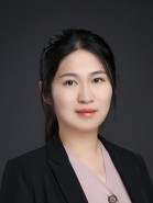 周晶 照片