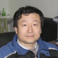 周长新 照片
