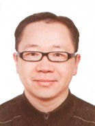 赵康 照片