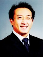 赵骏 照片