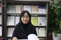 高映 照片
