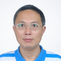 李军 照片