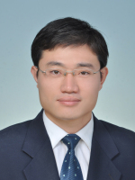 李进 照片