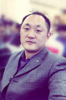 周德 照片