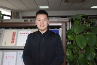 章安邦 照片