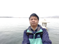 方兴 照片