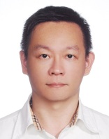 刘译闳 照片