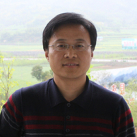 左怀建 照片