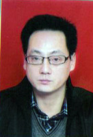 方奇敏 照片