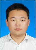 杨云青 照片