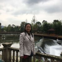 褚静 照片