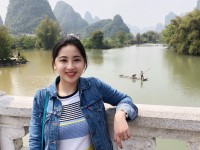 李莹 照片