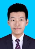 管宇 照片