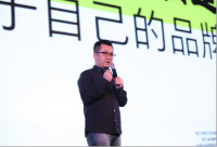 王岩琰 照片