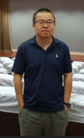 向坚 照片