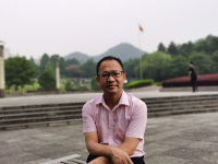 杨洋 照片