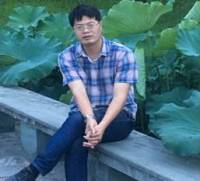 黄向辉 照片
