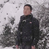 俞峰 照片