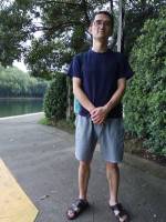 张益琛 照片