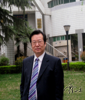 霍小平 照片