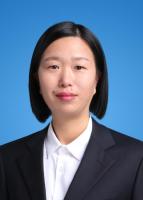 刘美华 照片