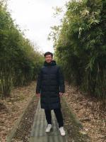 梁辰飞 照片