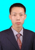 靳淇超 照片