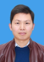 陈前程 照片