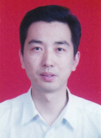 韦大明 照片