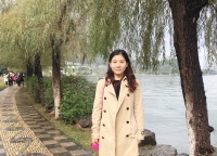 陈美玲 照片