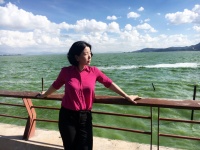 孙艳香 照片
