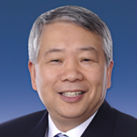 丁健 照片