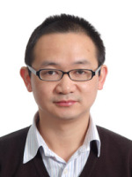 周城雄 照片