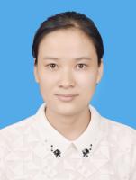 李南薇 照片
