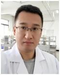 李泉 照片