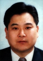 王世新 照片