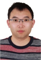 李理 照片