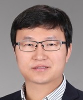 李伟 照片