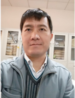 梁中华 照片
