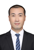罗刚 照片